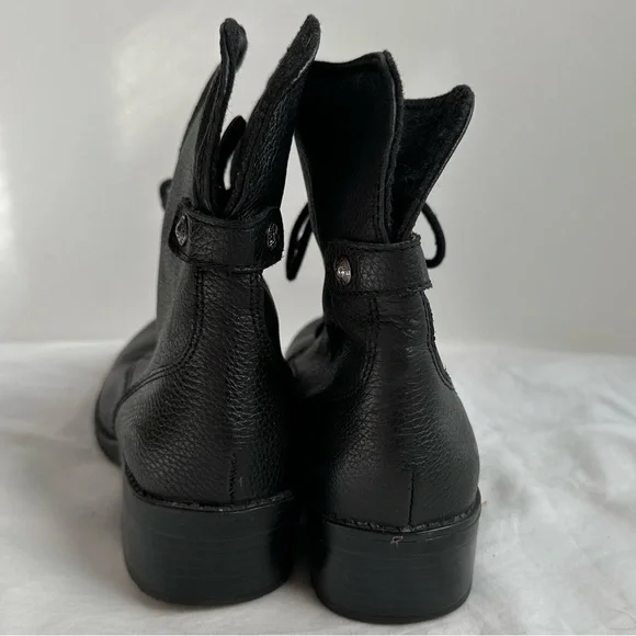 AK Anne Klein like new Black Boots - Picture 4 of 11